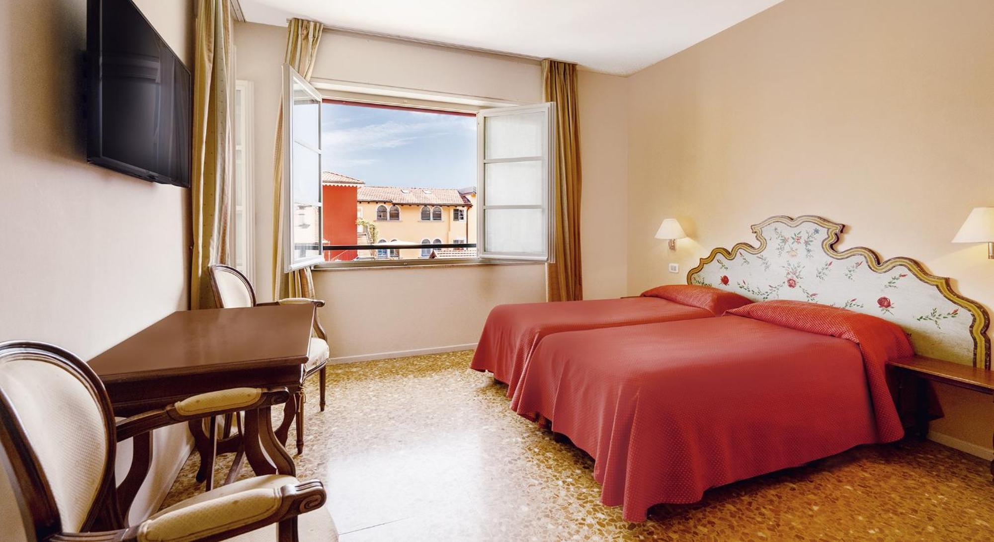 Residenza Dei Fiori Aparthotel Cannero Riviera Exterior foto